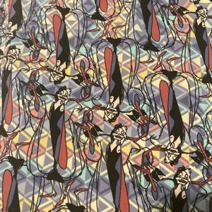 Lularoe Cruella DeVille Leggings - Size TC2